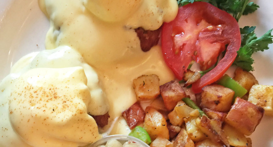 Schnitzel Eggs Benedict