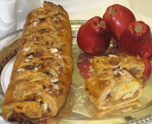 Applestrudel Pastry - The Andersen’s Danish Bakery & Restaurant