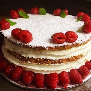 Raspberries Mille-Feuille Cake