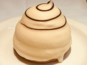 White Chocolate Flødebolle